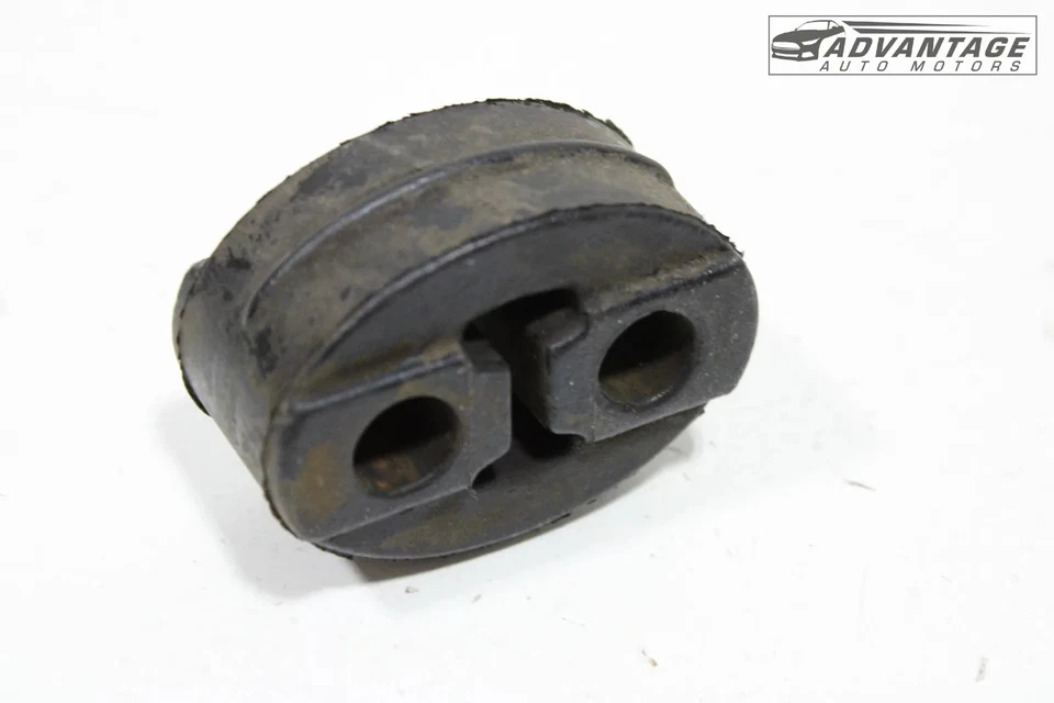 Cadillac XT4 2019-2025 AWD escape silenciador tubo aislador suspensión OEM Foto 3 de 4