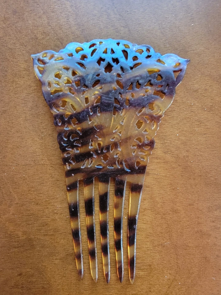 Vintage Tortoise Shell Hair Comb - Image 2 of 2