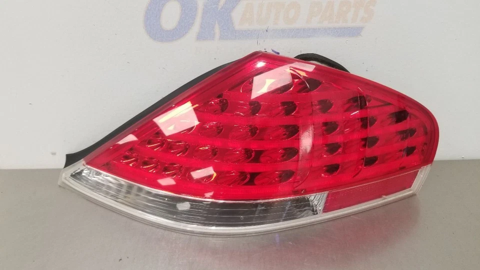 07 BMW M6 E63 CUARTO MONTADO LUZ TRASERA MONTAJE PASAJERO DERECHO Foto 4 de 4