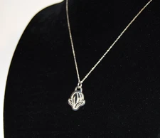 limited edition TIFFANY & Co GO WOMAN 2019 Nagoya Flower pendant & 16" Necklace