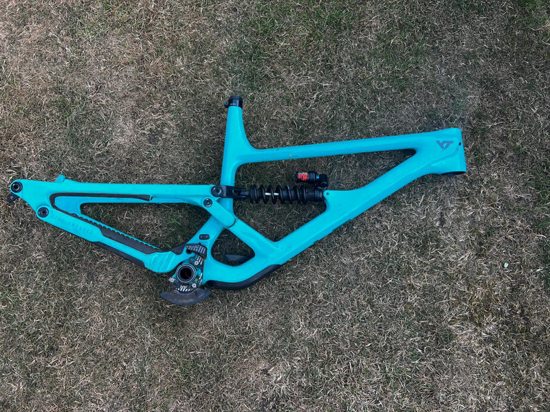 2024 YT Capra MkIII CF 29 Frame XL