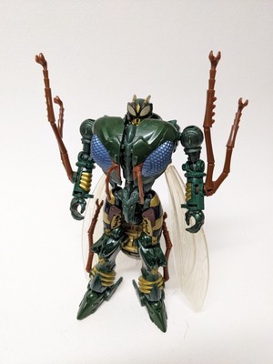 Takara Transformers Generations TG-30 Waspinator (Metallic Deco)