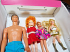 1968 Barbie Fashion Doll Trunk W/3 Barbies from the 60's 1 Ken from the 60's 3 l — photo 2