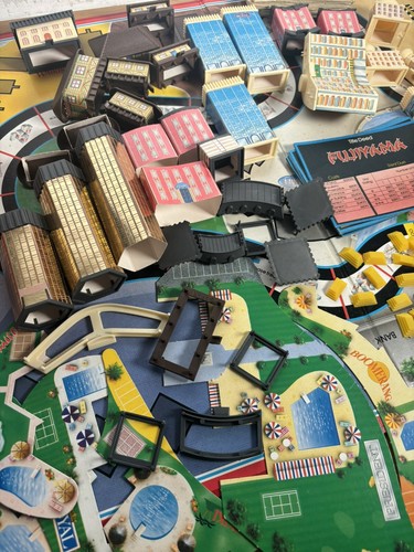 HOTEL Board Game 1986 Vintage MB Games Retro 98% Complete Missing Lamp Posts! - Picture 11 of 16