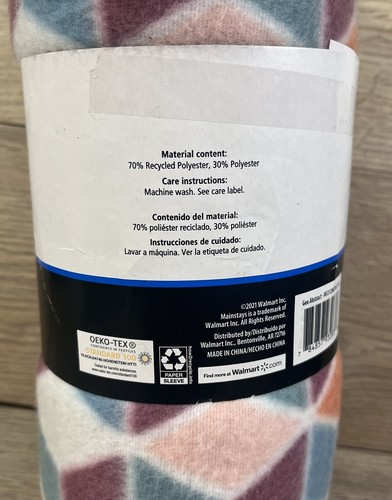 MAINSTAYS 50x60" Throw Blanket Fleece Geometric Multi-Color Home/Bedroom Decor - Picture 6 of 11
