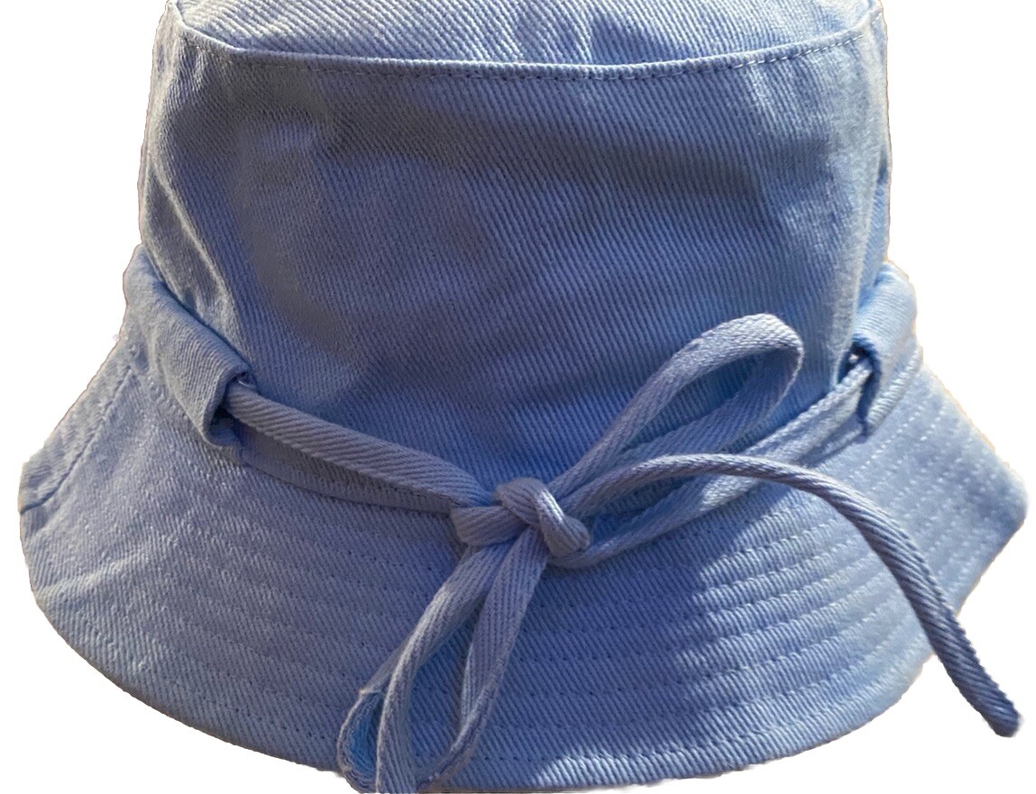 Jacquemus Le Bob Gadjo バケットハット　56 Jacquemus Le Bob Gadjo Chouchou Bucket Hat 56 Light Blue