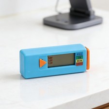 Compact Digital Battery Tester Suitable for Coin Cell and Standard Batteries