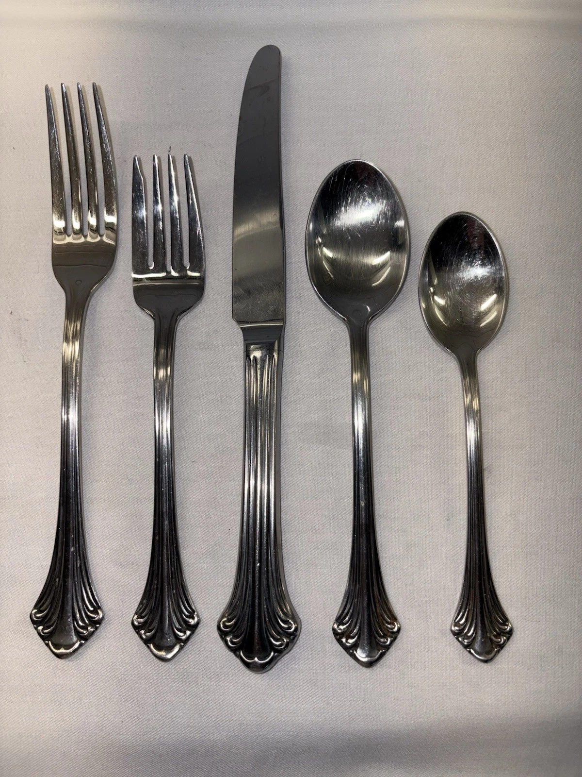 Towle COLONIAL PLUME Stainless 18/8 Germany Smart Choice 5 Piece Place Settings