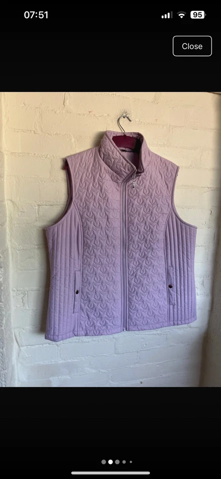 Women’s Lilac M&Co Zip Up Gilet Size 18 Great Condition - Image 2 of 4