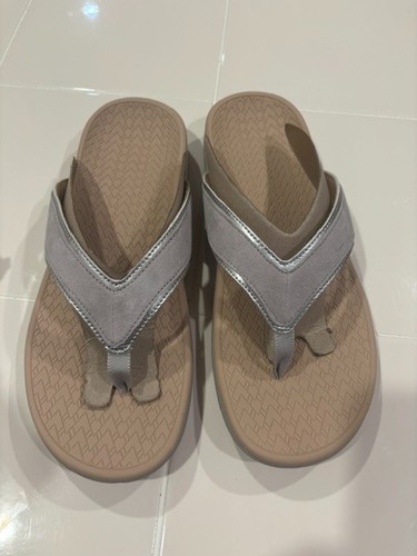 New Vionic Women's Tava Toe Post Sandal - Opal Grey Suede Size 9