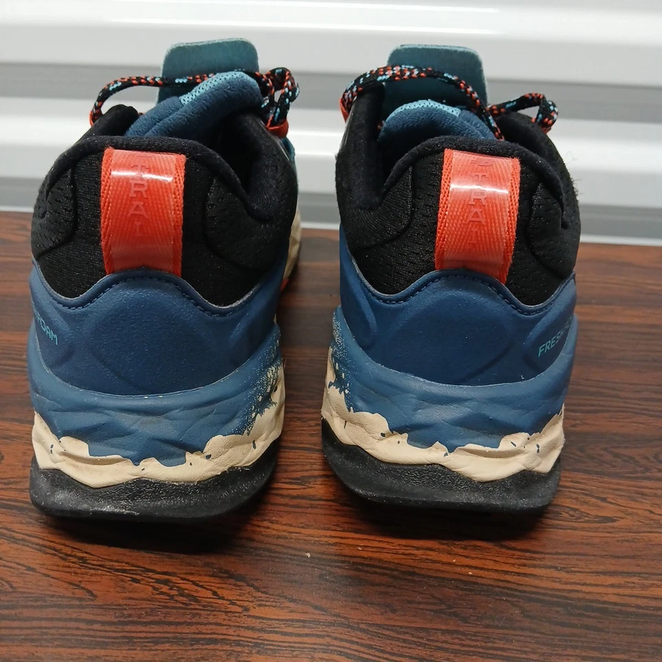 Zapatillas de trail running New Balance Fresh Foam X Hierro V5 para mujer 7,5 azules Foto 4 de 4