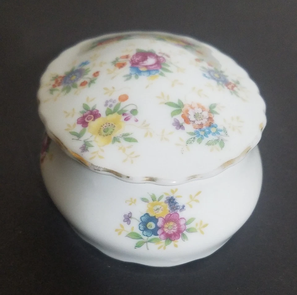 Caja Baratija Floral China con Tapa Porcelana Ovalada Hecha en Japón Vintage 3817 Foto 4 de 4