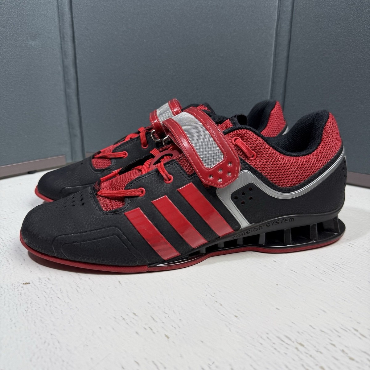 Adidas Men Size 11.5 Adipower Weightlifting Gym Shoes Black & Red