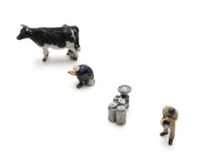 N Scale 1/160 Artitec Finished Milking Farmer N308. 5160039