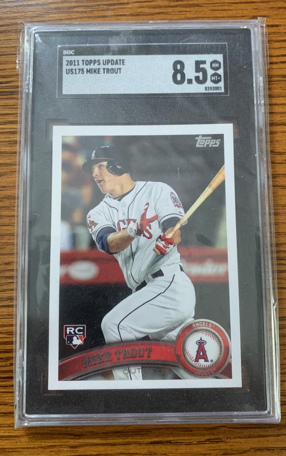 2011 Topps Update #US175 Mike Trout Angels RC Rookie SGC 8.5