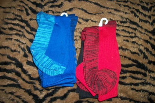 Gildan Smart Basics Boys' Fashion Crew Socks Blue and Red - Picture 2 of 3