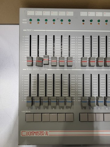 Zero 88 Lightmaster XL Controller - Used, Working, No Cables - Picture 2 of 11