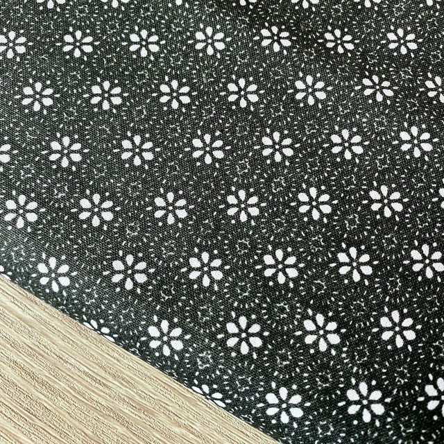 201.Shabby Chic Flowers on Dark Grey 100% Cotton Fabric. Price per 1/2 metre 201.Shabby Chic Flowers on Dark Grey 100% Cotton Fabric. Price per 1/2 metre