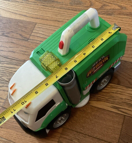 Mr. Dusty Real Working' Buddies The Super Toy Eating Garbage Truck Works - Picture 3 of 23