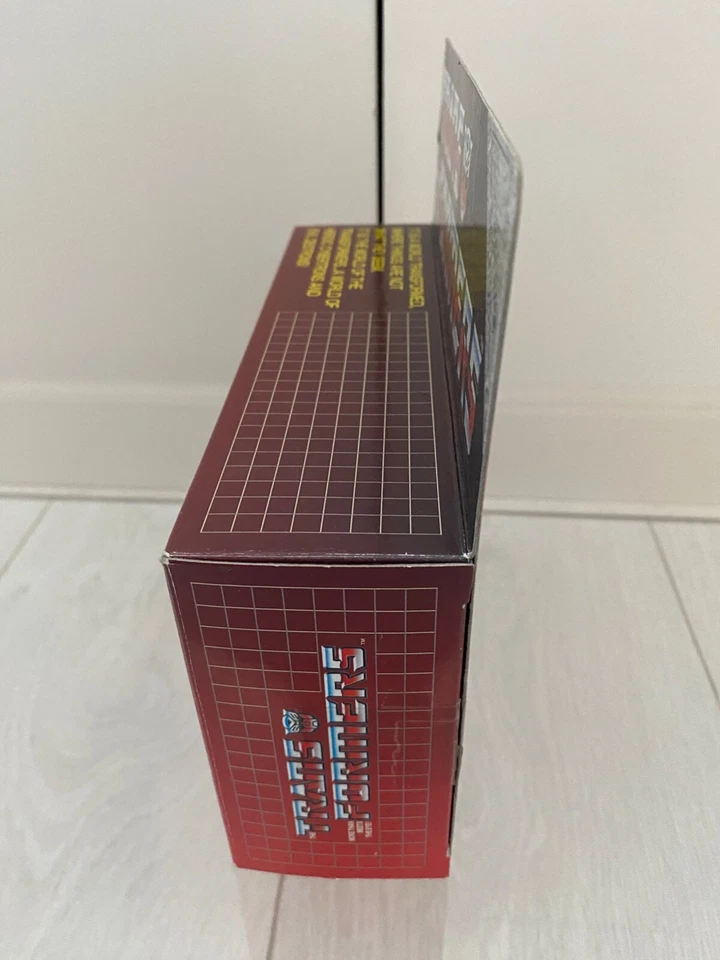 Transformers G1 2002 Silverstreak 08 MIB e-hobby takara - Image 2 of 4