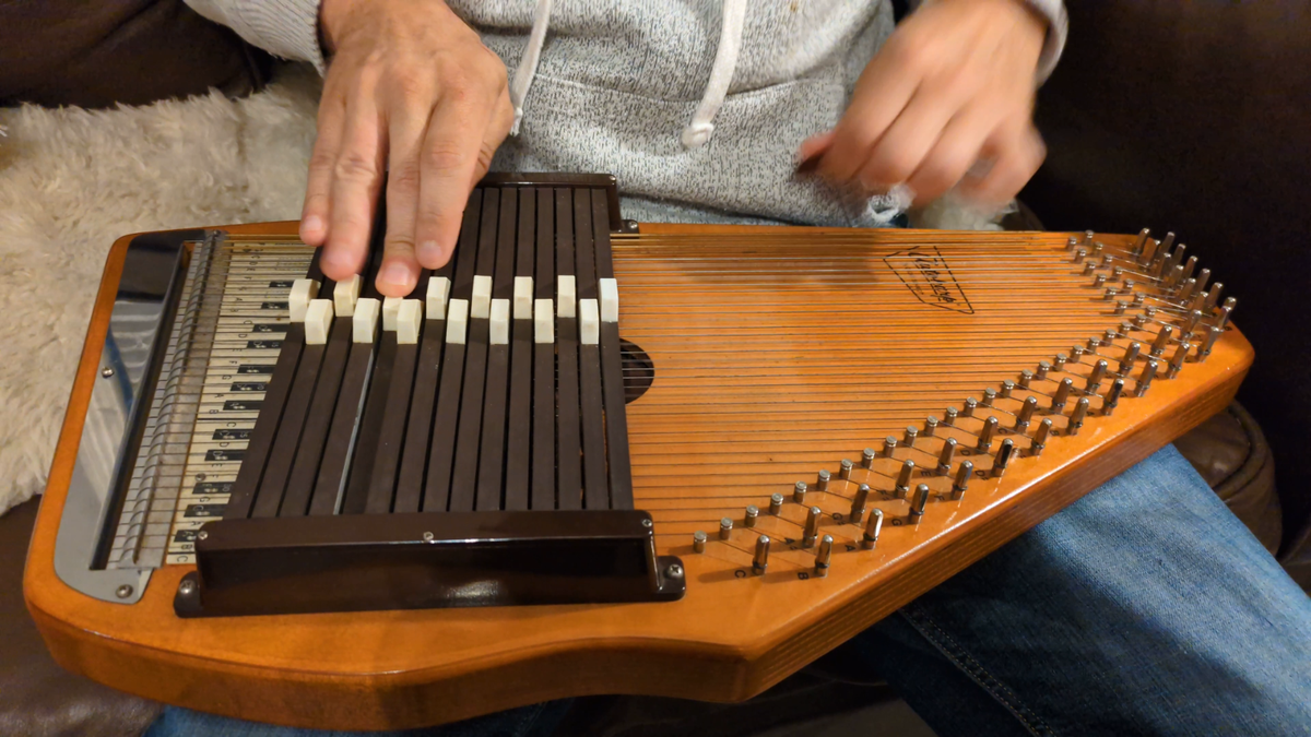 オートハープ　オスカーシュミット　ヴィンテージ Vintage Oscar Schmidt Autoharp 1967 With Case | eBay