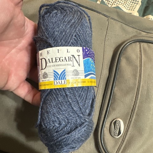 Falk Dalegarn DALE Pure New Norwegian Wool 0010 101 Dark Blue Washable