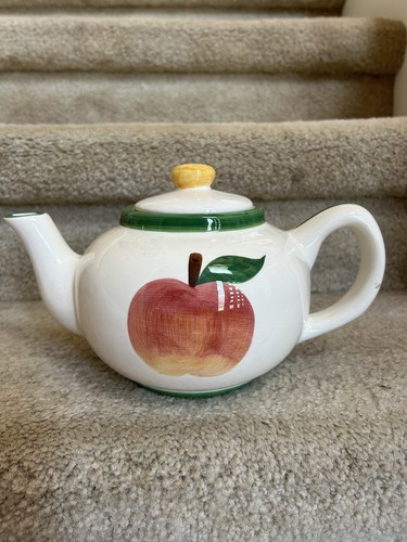 Ceramic “apples” Tea Pot "Asia Master Group" China Vintage 5.5" 6-Cup EUC - Picture 2 of 5
