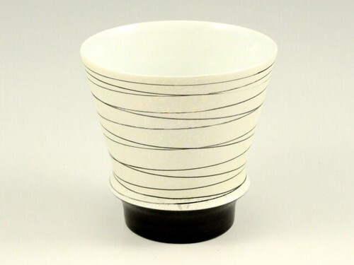 2pcs Arita yaki porcelain Japanese Sake Shochu cup SUPREMACY Kotobuki Black Red - Picture 3 of 8