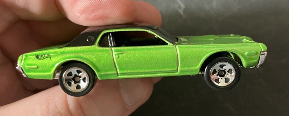 Mercury Cougar 1968 verde - Hot Wheels #029 primeras ediciones 17 de 42 diecast 1:64 Foto 4 de 4
