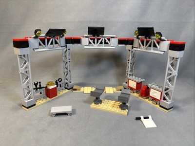 LEGO SPEED CHAMPIONS: 1967 Mini Cooper S Rally  75894 - Complete Partial Set
