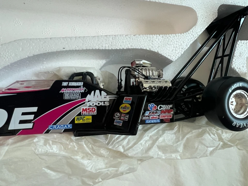 L Tony Schumacher Exide MAC Tools NHRA Top Fuel Dragster 1:24 AUTOGRAPHED - Image 3 of 3