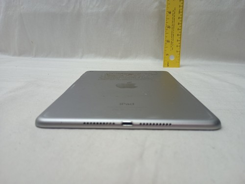 Tablet Apple iPad mini 4 A1538 Gris espacial - SOLO PIEZAS rotas - Imagen 4 de 7