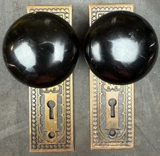 Russell and Erwin (Russwin) Century Pattern Black Porcelain Doorknob set I-11800