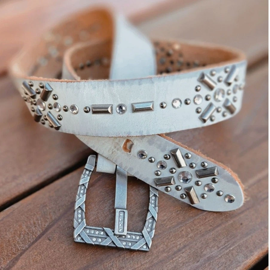 Vintage The Limited Belt White Leather Studded Lions Made in Italy Womens L The Limited | Accessories | Vintage 8s90s Woven Belt | Poshmark main image 4