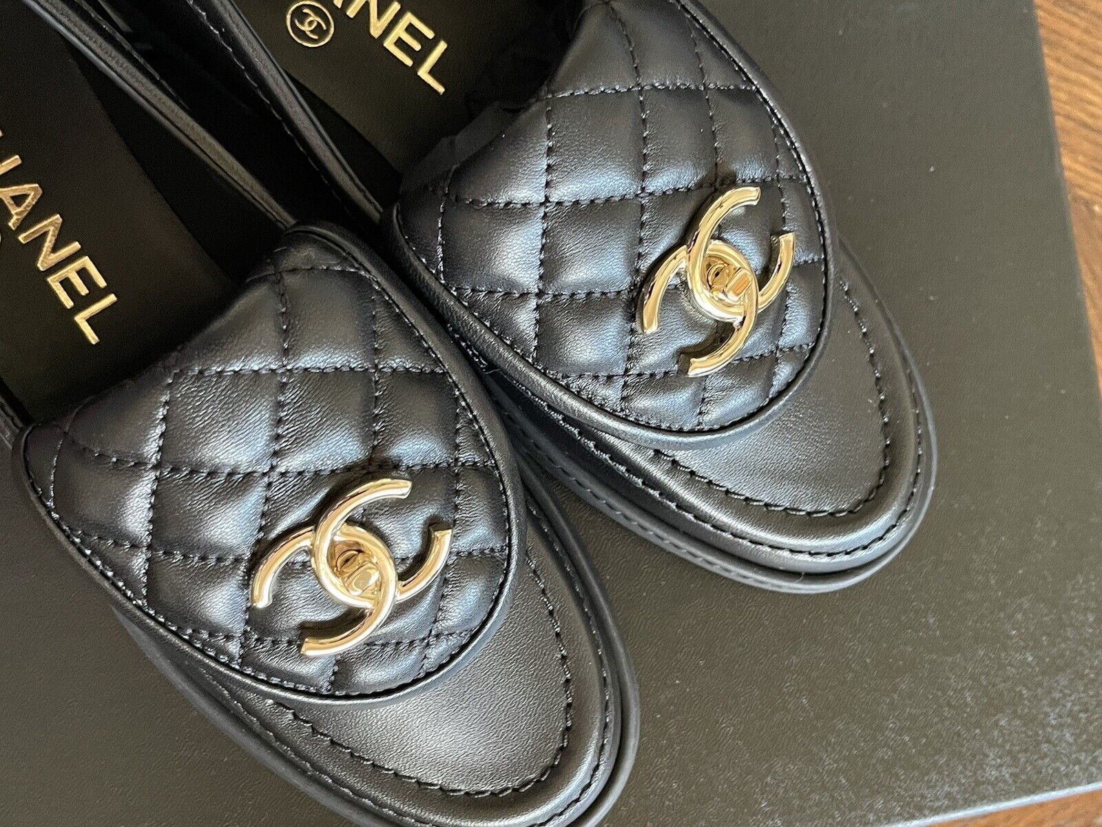 size 38.5EU NIB CHANEL Black Quilted Flap Turnlock Gold CC Logo Loafer  Receipt