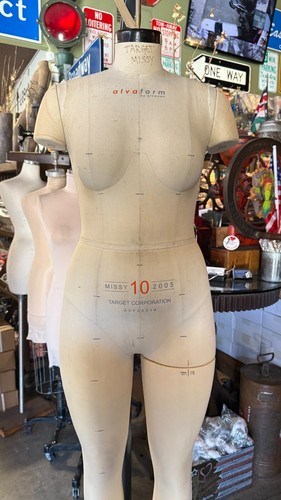 Alvaform by Alvanon full body dress form - Size 10, Model 2005 - Picture 11 of 12