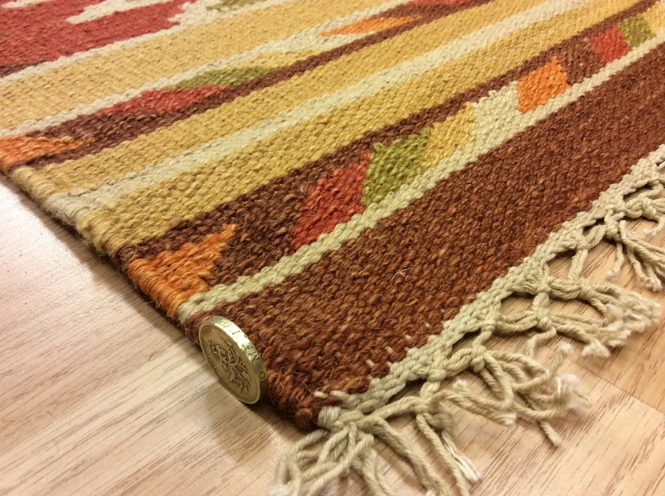 Antique look Hand-woven Tribal Kilim Rusty Beige 100% Wool Rug 122x177cm 50% OFF - Image 2 of 4