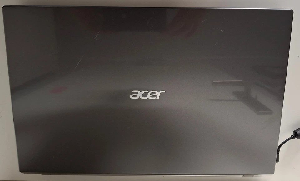 Acer Aspire V3-571G Core i5 1000GB HDD Display 15,6'' Notebook Lap Top ( 1448) - Bild 4 von 4