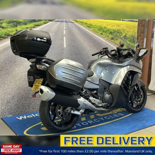 Kawasaki GTR1400 ABS 2015 - TomTom | Heated Grips | Full Luggage | Warranty - Picture 3 of 20