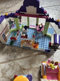 Lego Friends Lot w/ Minifigures - Sets - 41320 41422 41335 extra people animals