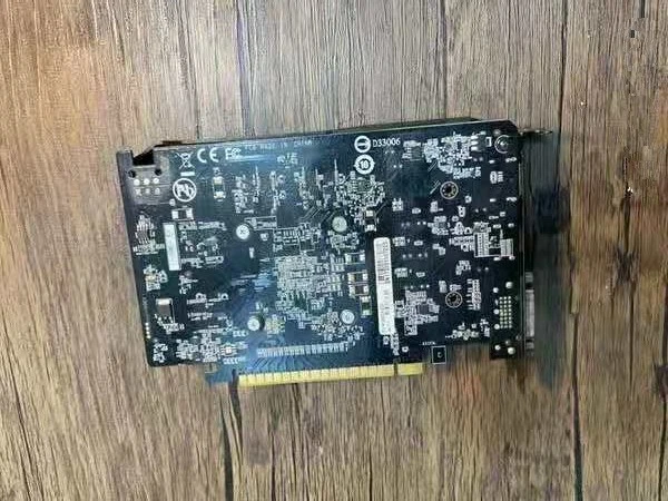 GIGABYTE NVIDIA GeForce GTX1050 2GB GDDR5 Tarjeta Gráfica Tarjeta de Video DVI HDMI DP Foto 2 de 4