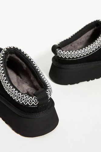 black ugg tazz platform