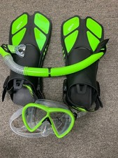 PREOWNED Cressi Bonete Snorkeling Set Lime, S/M 