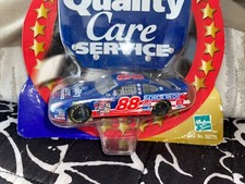 Winner's Circle 88 Dale Jarrett Deluxe Race Hood Series 1/64 scale