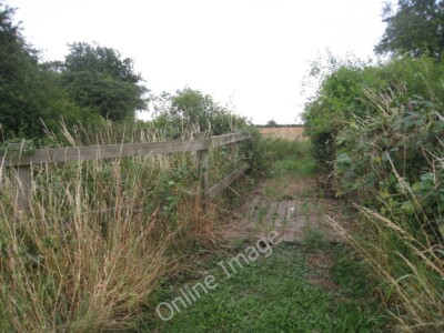 Foto 6x4 Fußgängerbrücke über Hauptabfluss nördliches Ende \/TA1022 um 2010