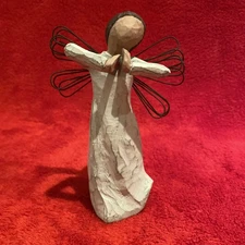 WILLOW TREE ANGEL of Happiness 2001 Demdaco Susan Lordi 5.25” Figurine