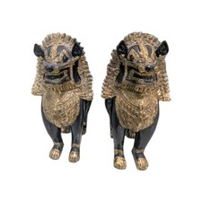 Lot d'anciennes statues khmères en bronze massif. Lion/chiens gardien du temple