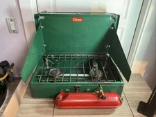 Vintage 1960s Coleman Model 413E Two Burner Gas Camp Stove With Legs/Towel Rack