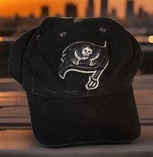 Reebok Tampa Bay Buccaneers Adjustable Hat Cap