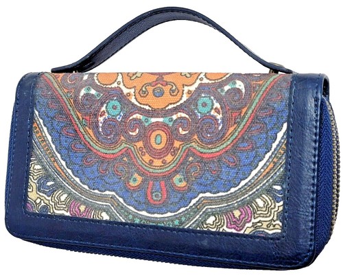Coach Ashley Op Art Scarf Wristlet Multicolor Coral Patent Leather 